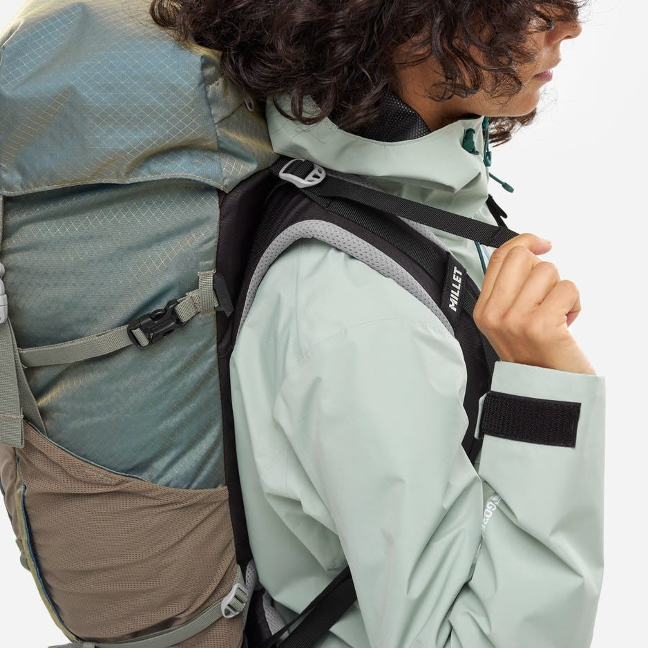 Ορειβατικό Γυναικείο Σακίδιο Millet Ubic 40 Γκρι | www.lightgear.gr