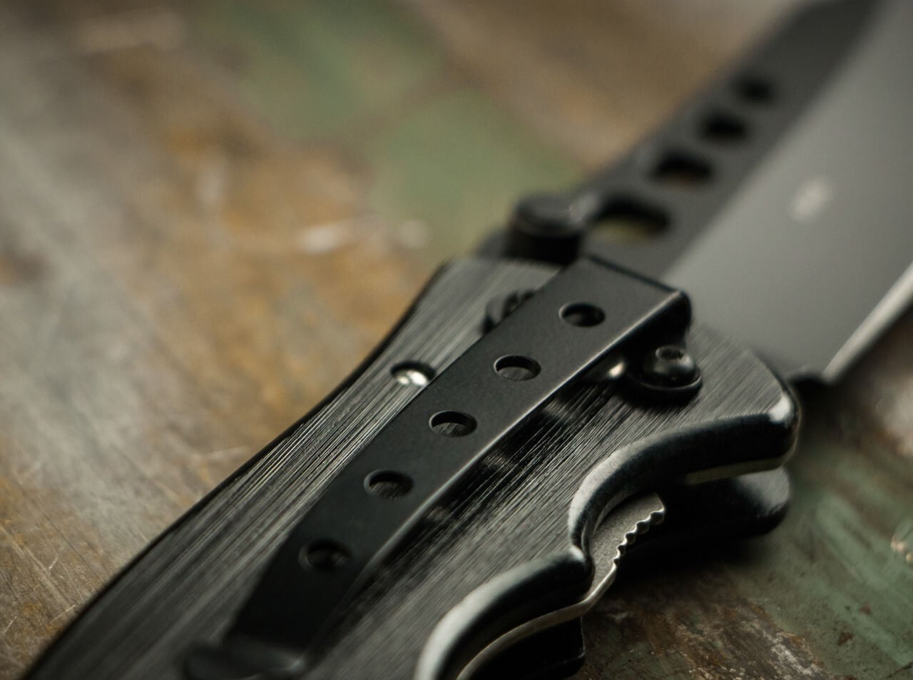 Διασωστικός Σουγιάς Boker Magnum Special Forces | www.lightgear.gr