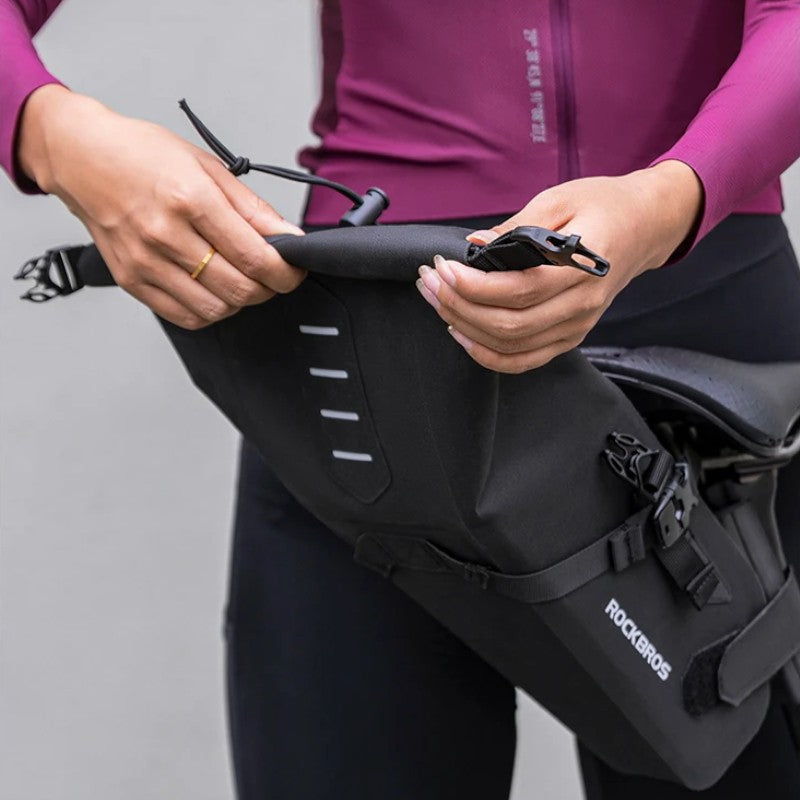 Τσαντάκι Ποδηλάτου Rockbros 3L Μαύρο | www.lightgear.gr