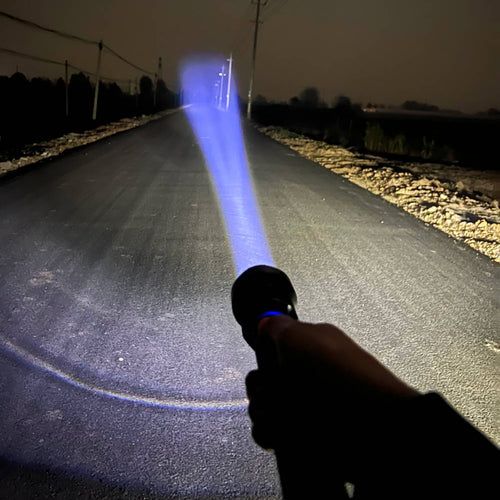 Φακός Χειρός Wozinsky WLT-20W CREE 20 W 2000 lm IP65 με Ρυθμιζόμενη Δέσμη - Μαύρος