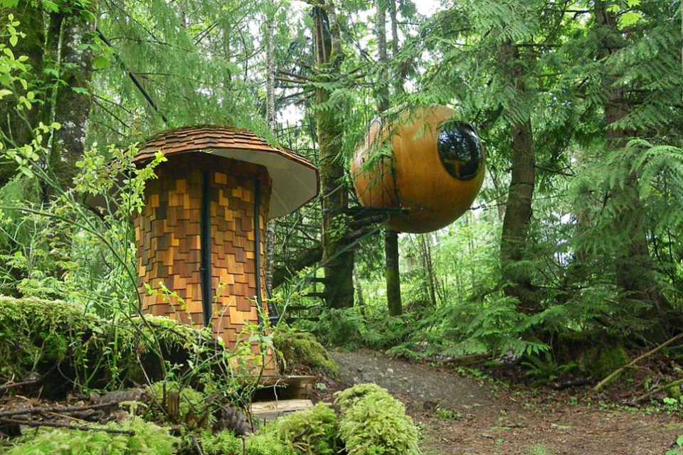 Free Spirit Spheres - Καναδάς