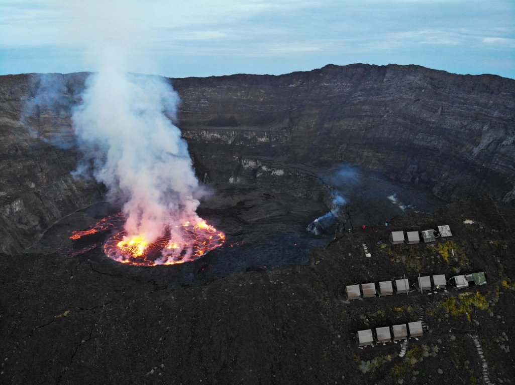 Nyiragongo Crater Camping – Κονγκό