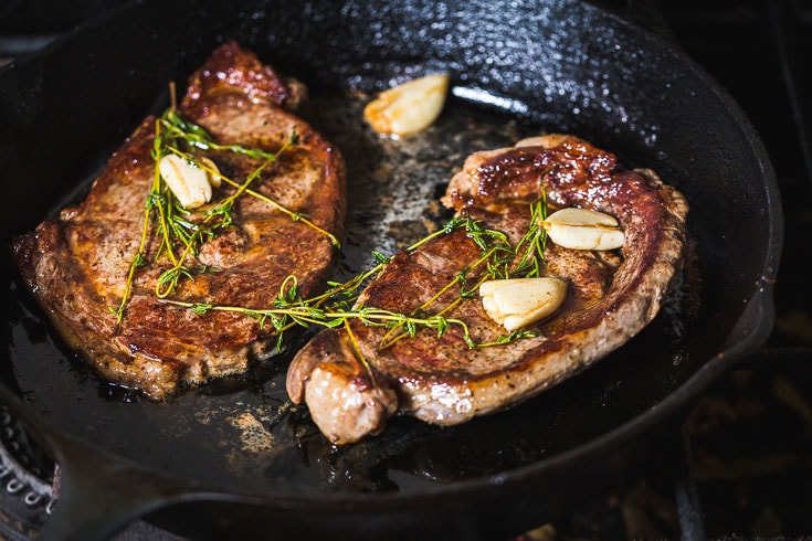 μπριζόλα ribeye στο μαντεμένιο σας τηγάνι! | mantemi | blog